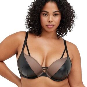Torrid Curve Black Mesh Plunge Push Up Bra 42C Strappy